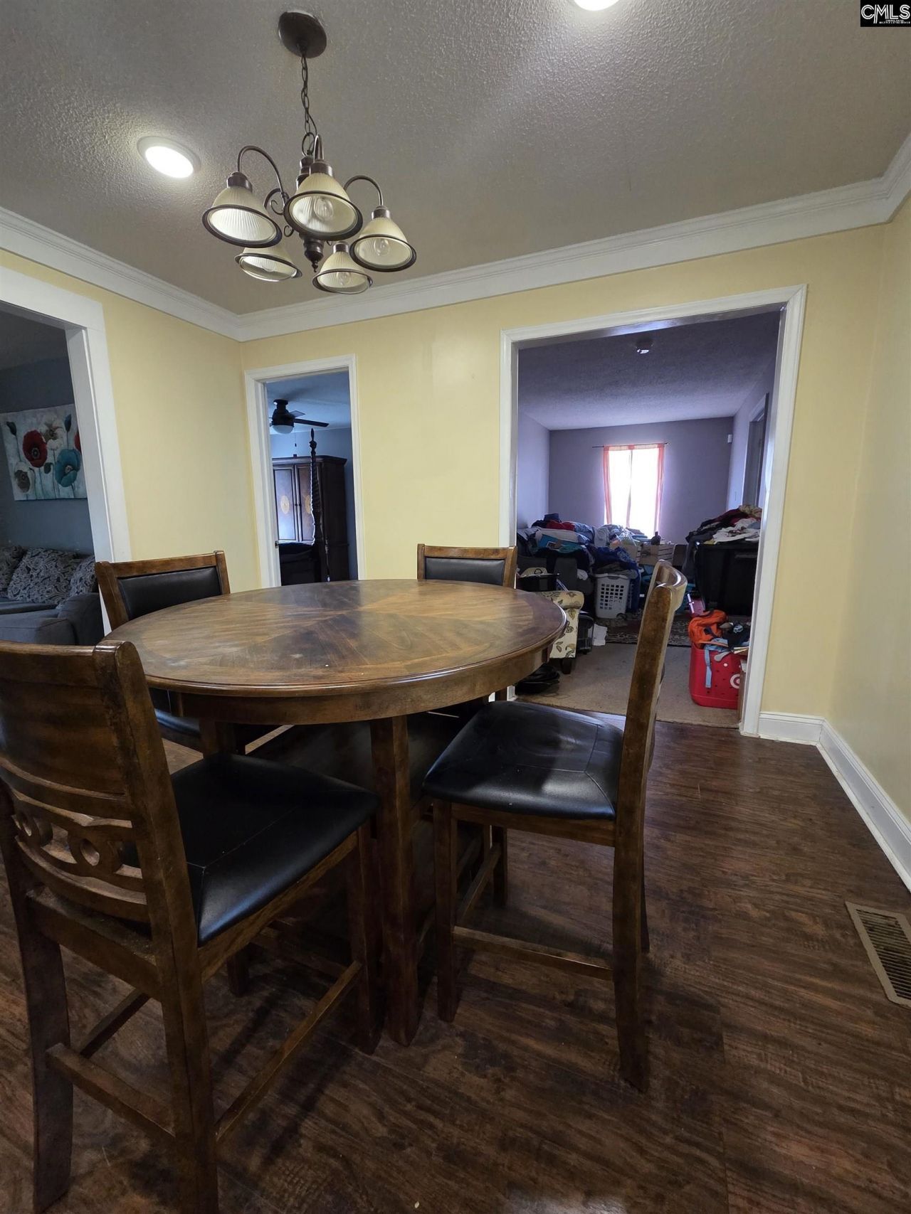 592 Medway Drive  Photo 9
