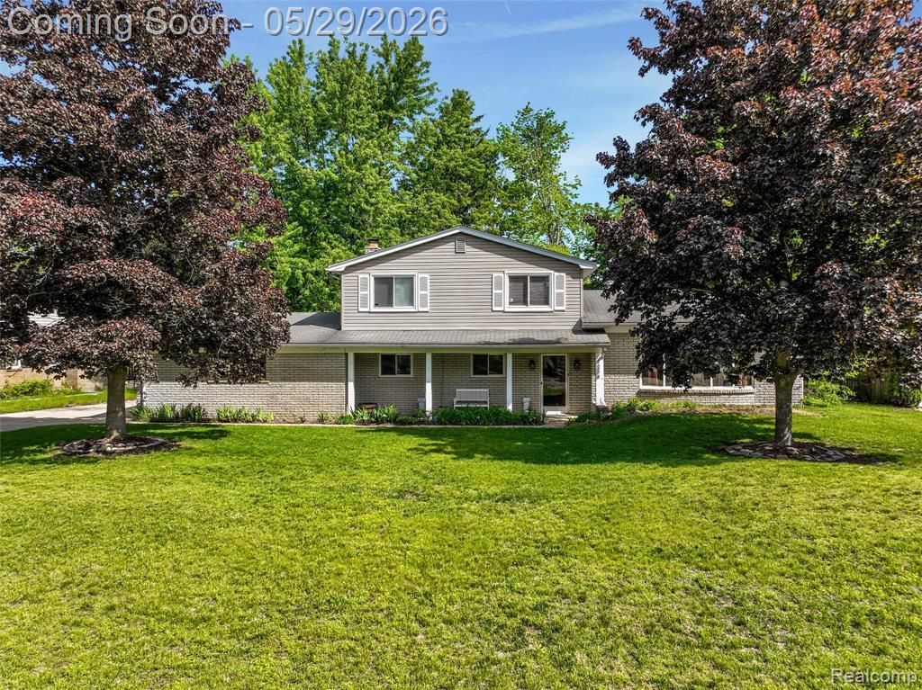 1236 Beemer Court, Oxford Township, MI 48371 Main Photo