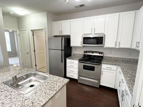 4310 Park Road, Unit 404, Charlotte, NC 28209