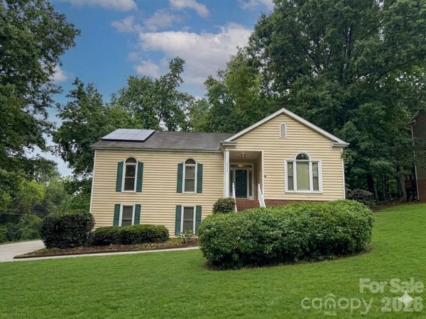 2001 Colony Hill Drive , Charlotte, NC 28214