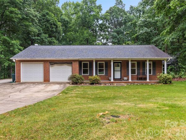 132 Lismark Drive , Mooresville, NC 28117