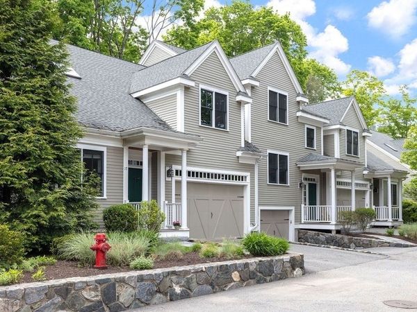 17 Wadsworth Ln, Unit 17, Wayland, MA 01778