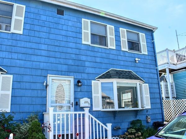 45.5 Aborn St., Unit 2, Peabody, MA 01960