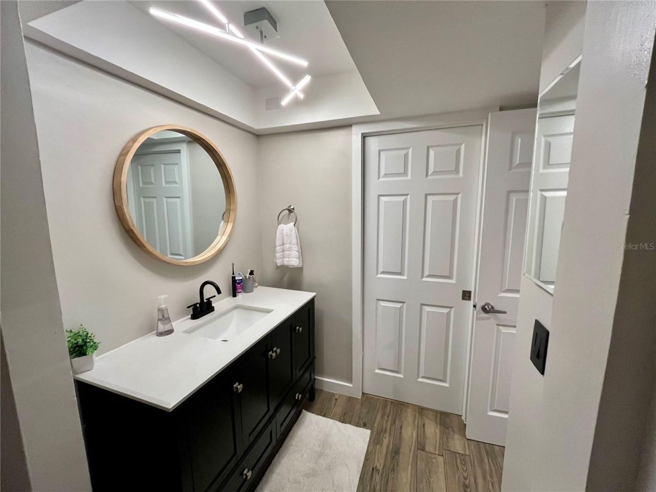4510 Overlook Drive Ne, Unit 225, Saint Petersburg, FL 33703 Photo