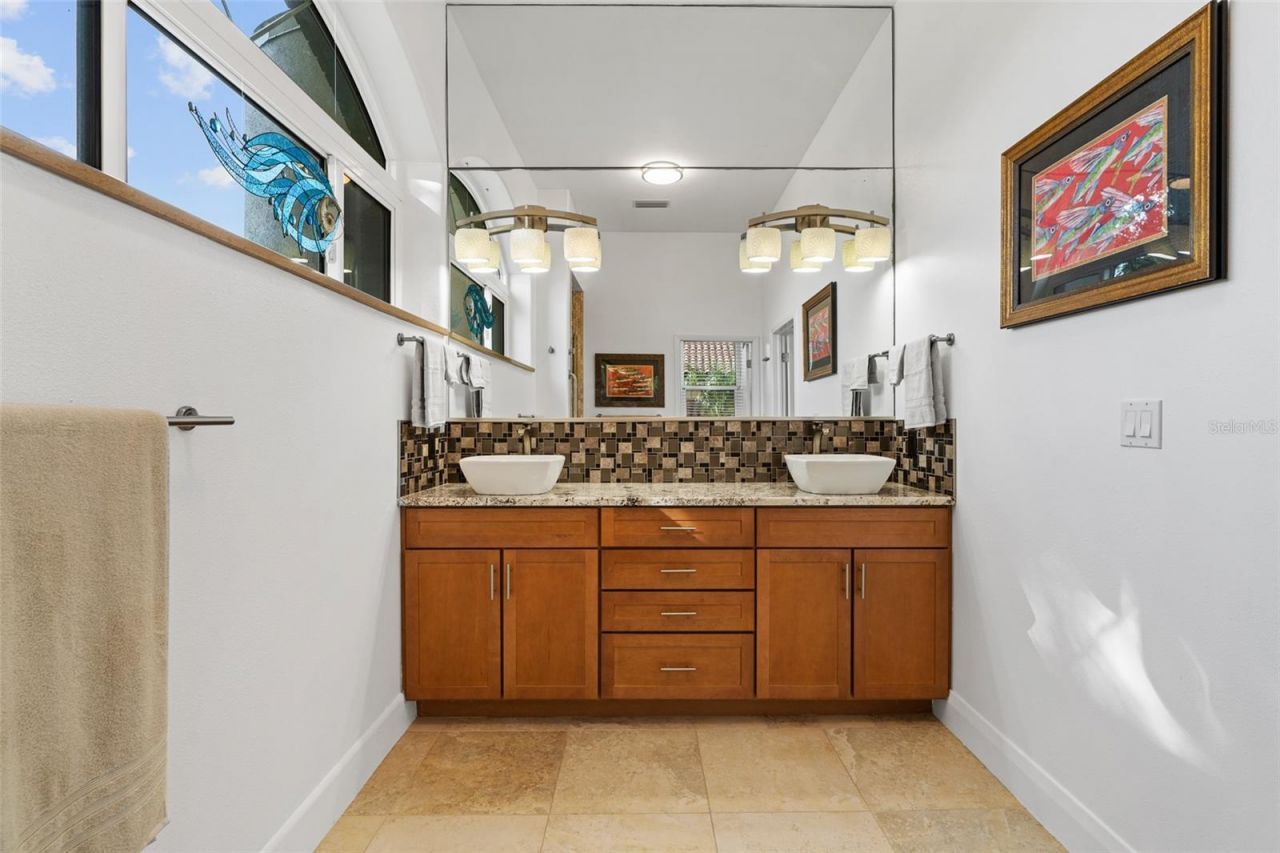 833 Ponce De Leon Drive, Tierra Verde, FL 33715 Photo