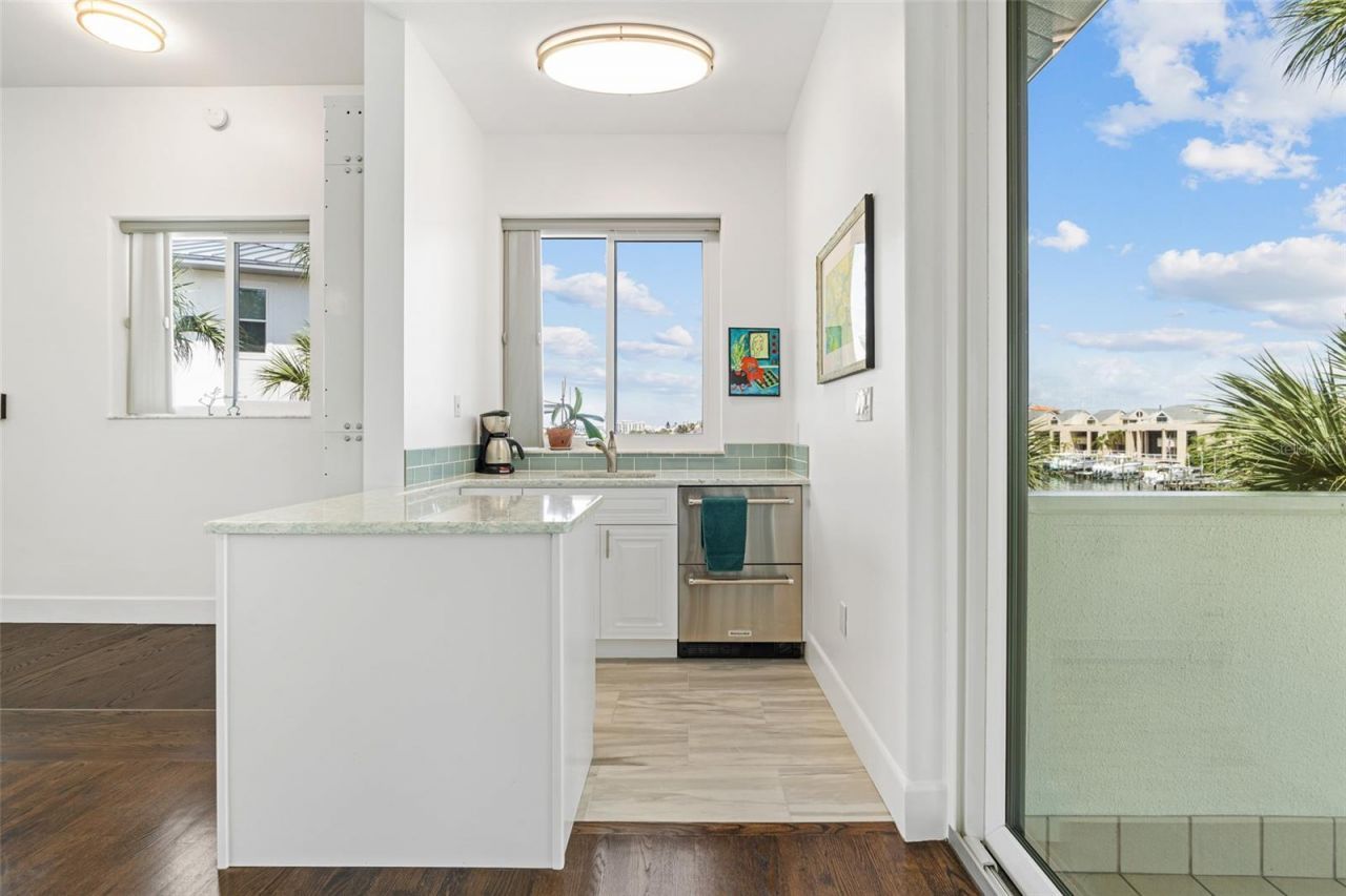 833 Ponce De Leon Drive, Tierra Verde, FL 33715 Photo