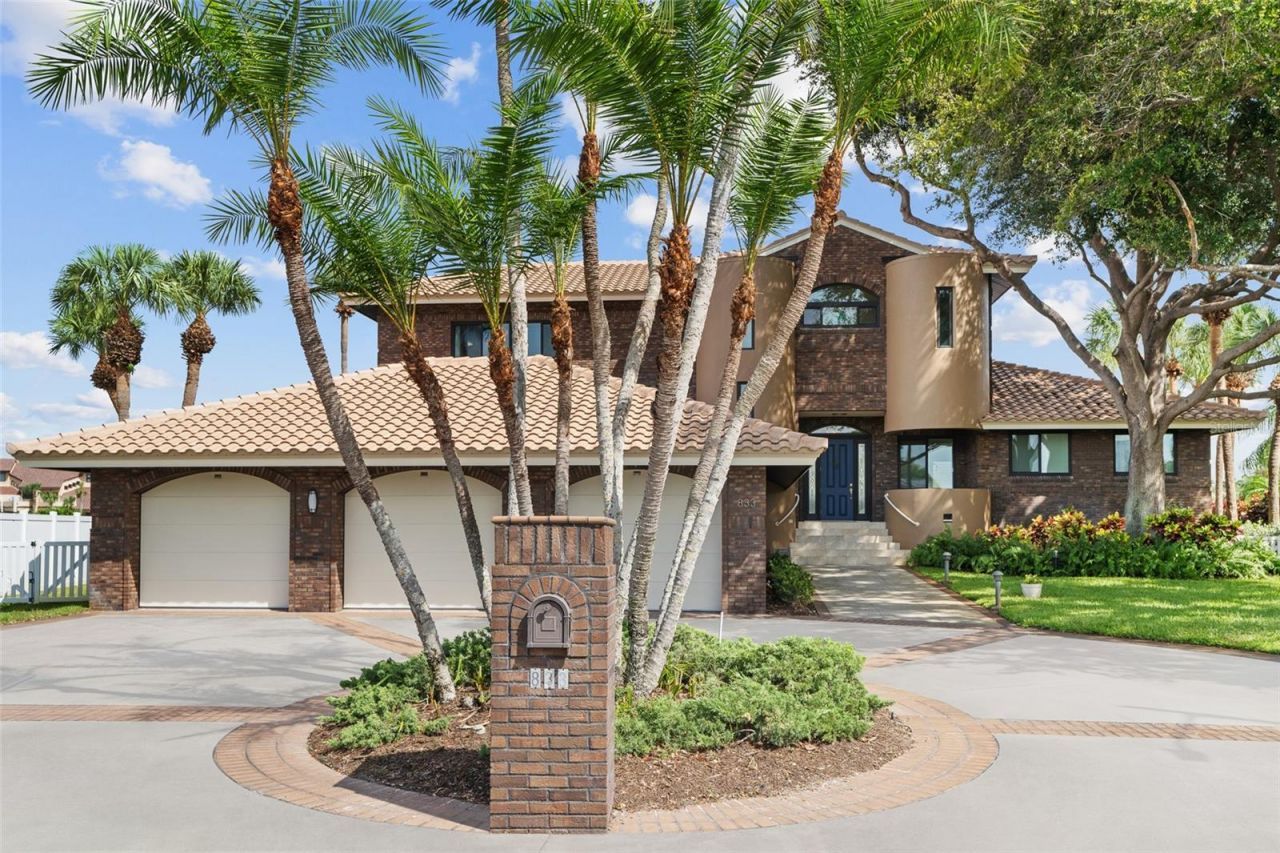 833 Ponce De Leon Drive, Tierra Verde, FL 33715 Photo