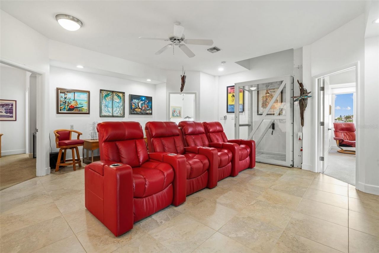 833 Ponce De Leon Drive, Tierra Verde, FL 33715 Photo