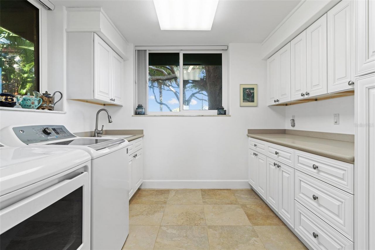 833 Ponce De Leon Drive, Tierra Verde, FL 33715 Photo