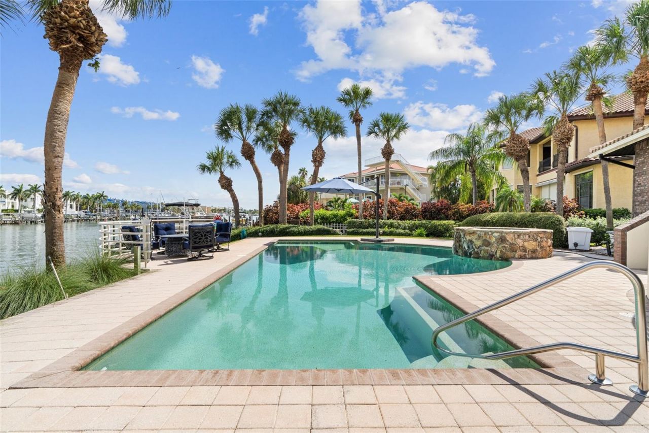 833 Ponce De Leon Drive, Tierra Verde, FL 33715 Photo