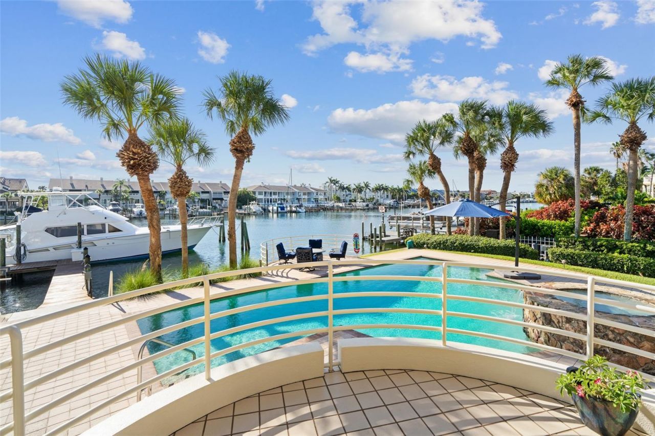 833 Ponce De Leon Drive, Tierra Verde, FL 33715 Photo