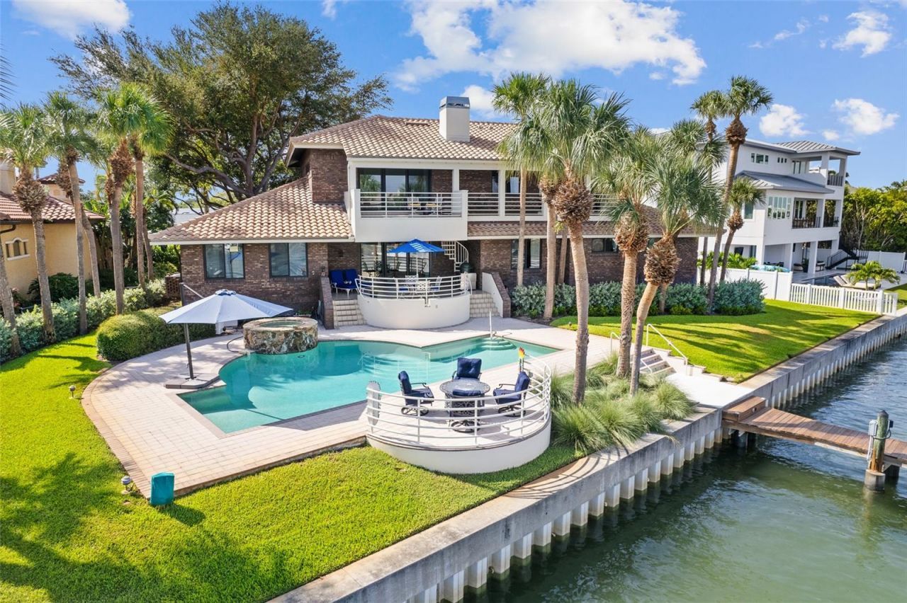 833 Ponce De Leon Drive, Tierra Verde, FL 33715 Photo
