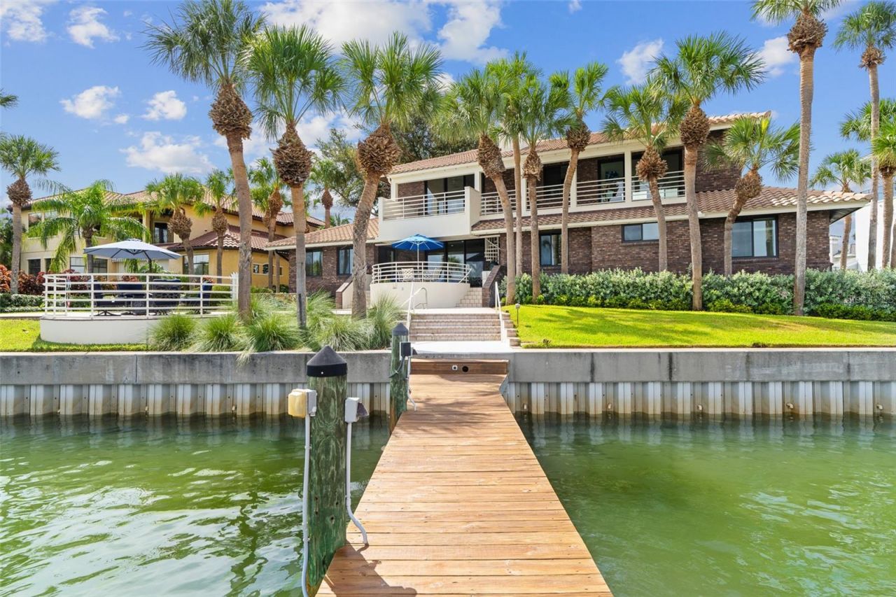833 Ponce De Leon Drive, Tierra Verde, FL 33715 Photo
