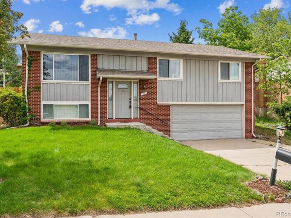 1415 S Zang Street, Lakewood, CO 80228