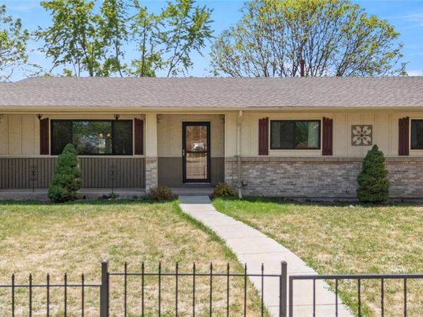 10152 W 70th Drive, Arvada, CO 80004