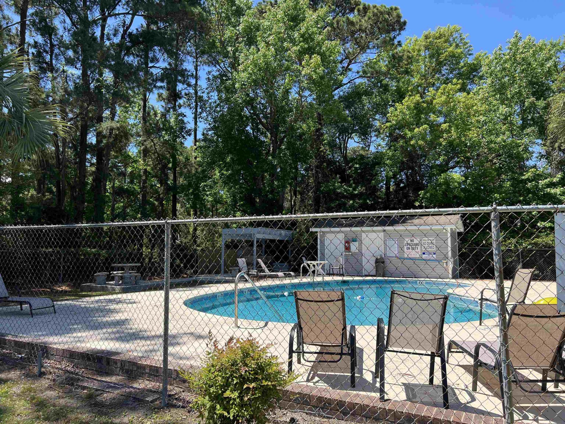 1704 Fawn Vista Dr. N  Photo 26