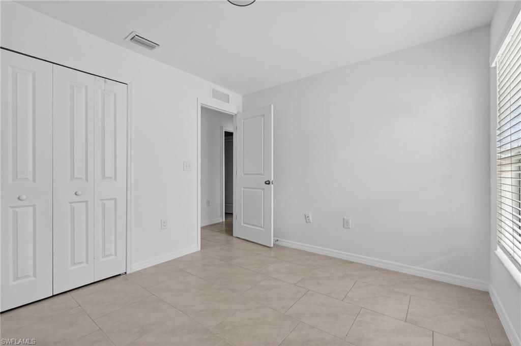4007 San Clemente Ct , North Fort Myers, FL 33917 Photo