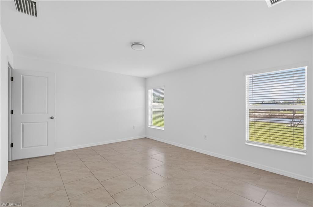 4007 San Clemente Ct , North Fort Myers, FL 33917 Photo