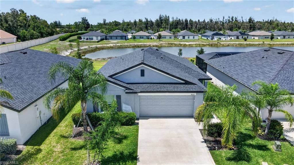 4007 San Clemente Ct , North Fort Myers, FL 33917 Photo