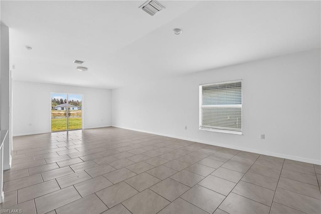 4007 San Clemente Ct , North Fort Myers, FL 33917 Photo