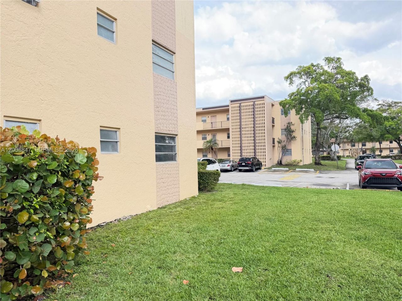 101 Berkley Rd , Unit 101, Hollywood, FL 33024 Photo