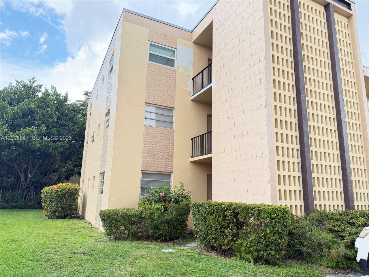 101 Berkley Rd , Unit 101, Hollywood, FL 33024 Photo