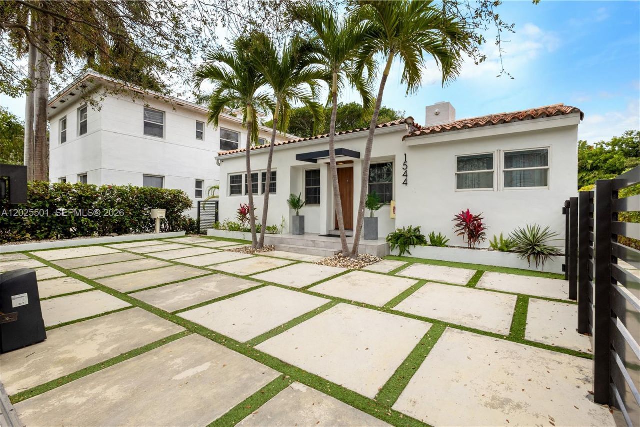 1544 Michigan Ave, Miami Beach, FL 33139 Photo