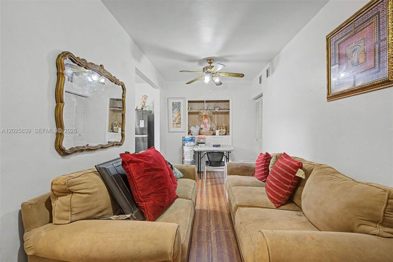 Please Call For Address, Miami, FL 33135 Photo