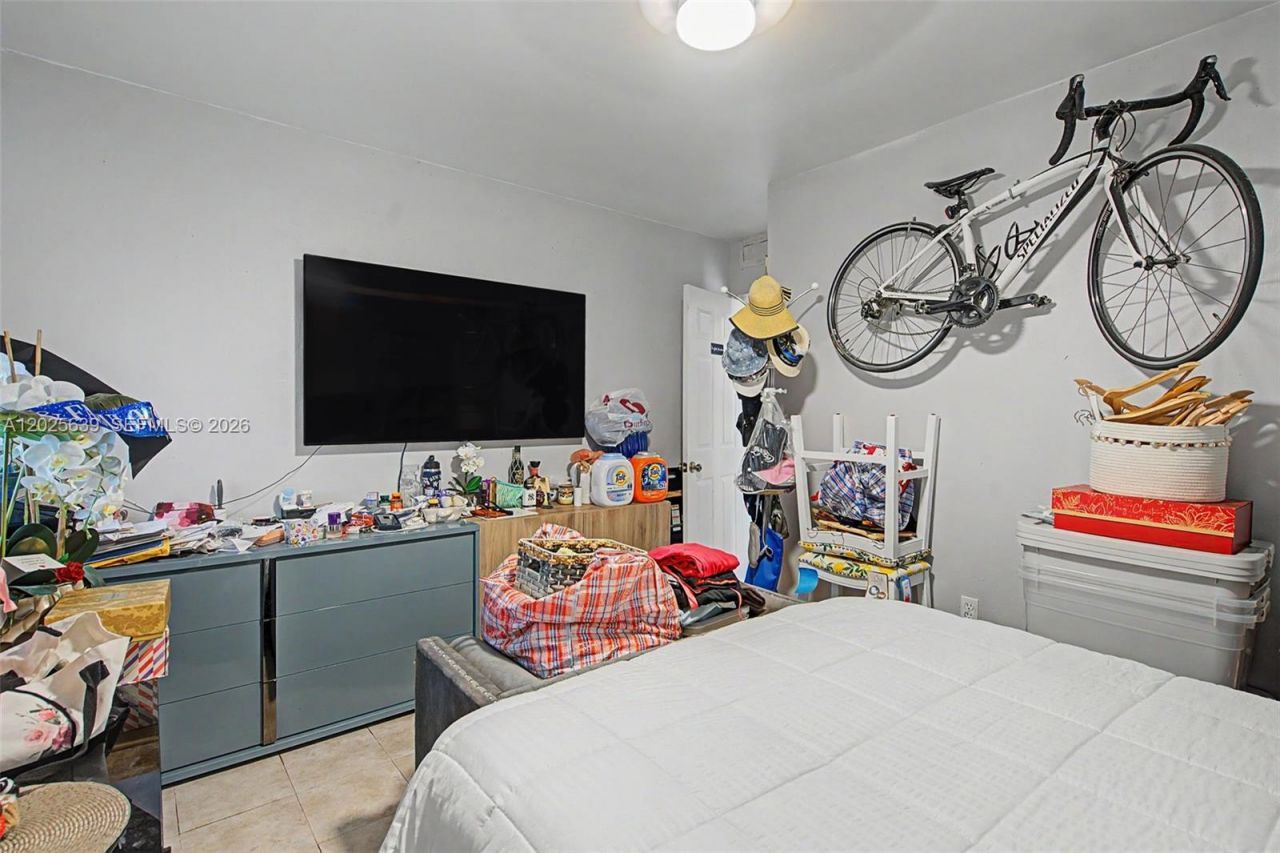 Please Call For Address, Miami, FL 33135 Photo