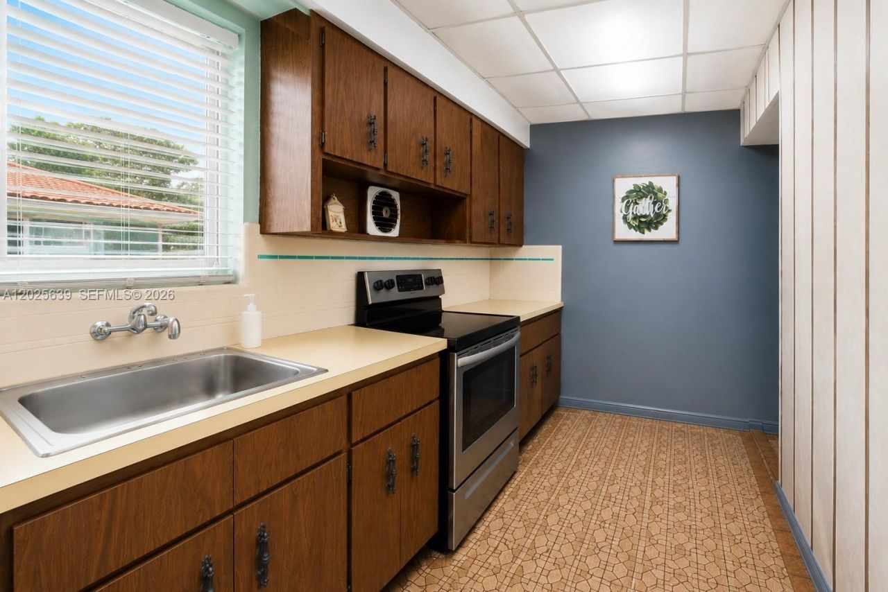 Please Call For Address, Miami, FL 33135 Photo
