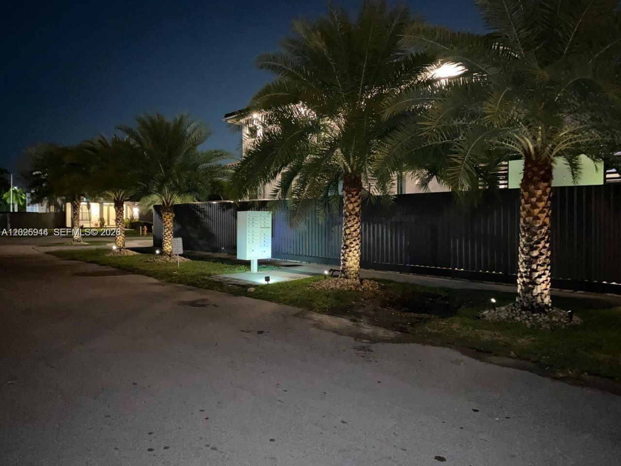 14856 SW 27th Ter , Miami, FL 33185 Photo