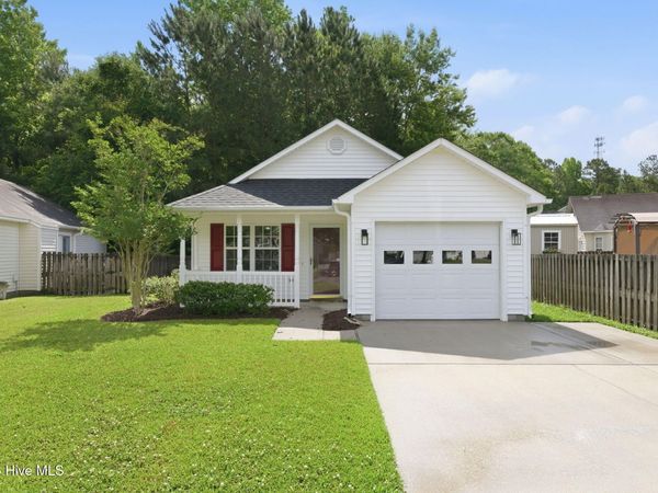 227 Forest Park Drive , New Bern, NC 28562