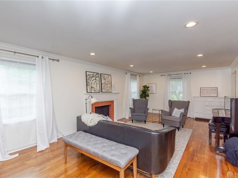 320 Deauville Drive, Washington Township, OH 45429 Photo 17