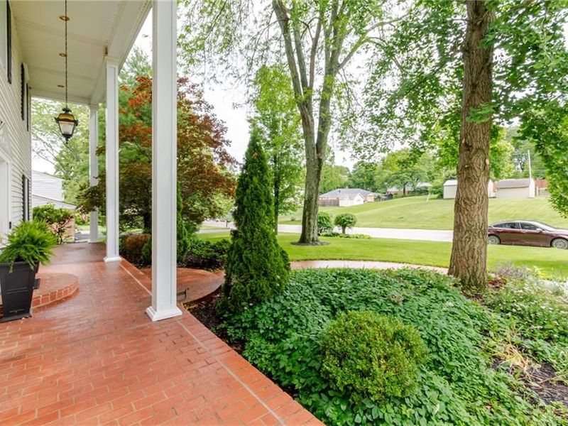 320 Deauville Drive, Washington Township, OH 45429 Photo 7