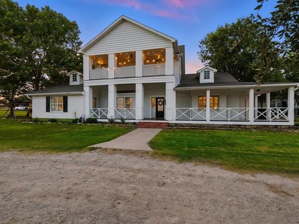 185 Quail Run Court, Decatur, TX 76234
