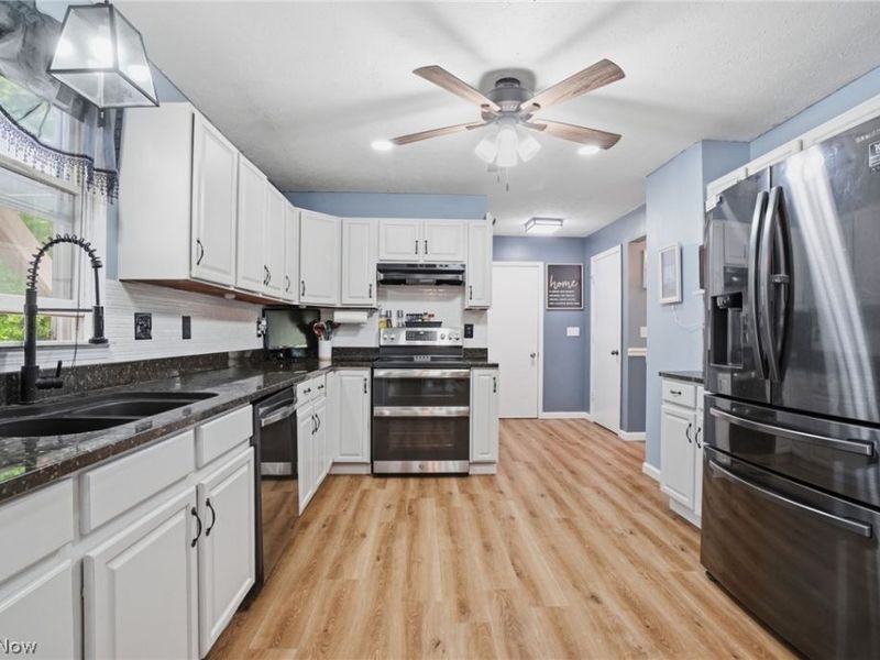 7442 Tamkrist Trail , Conneaut, OH 44030 Photo 4