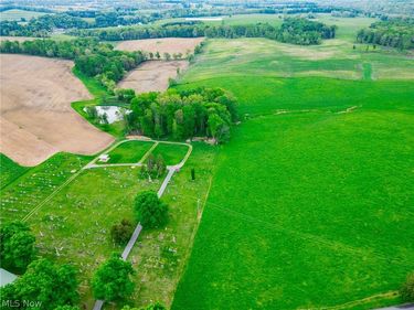 Emerick Road, Salineville, OH 43945