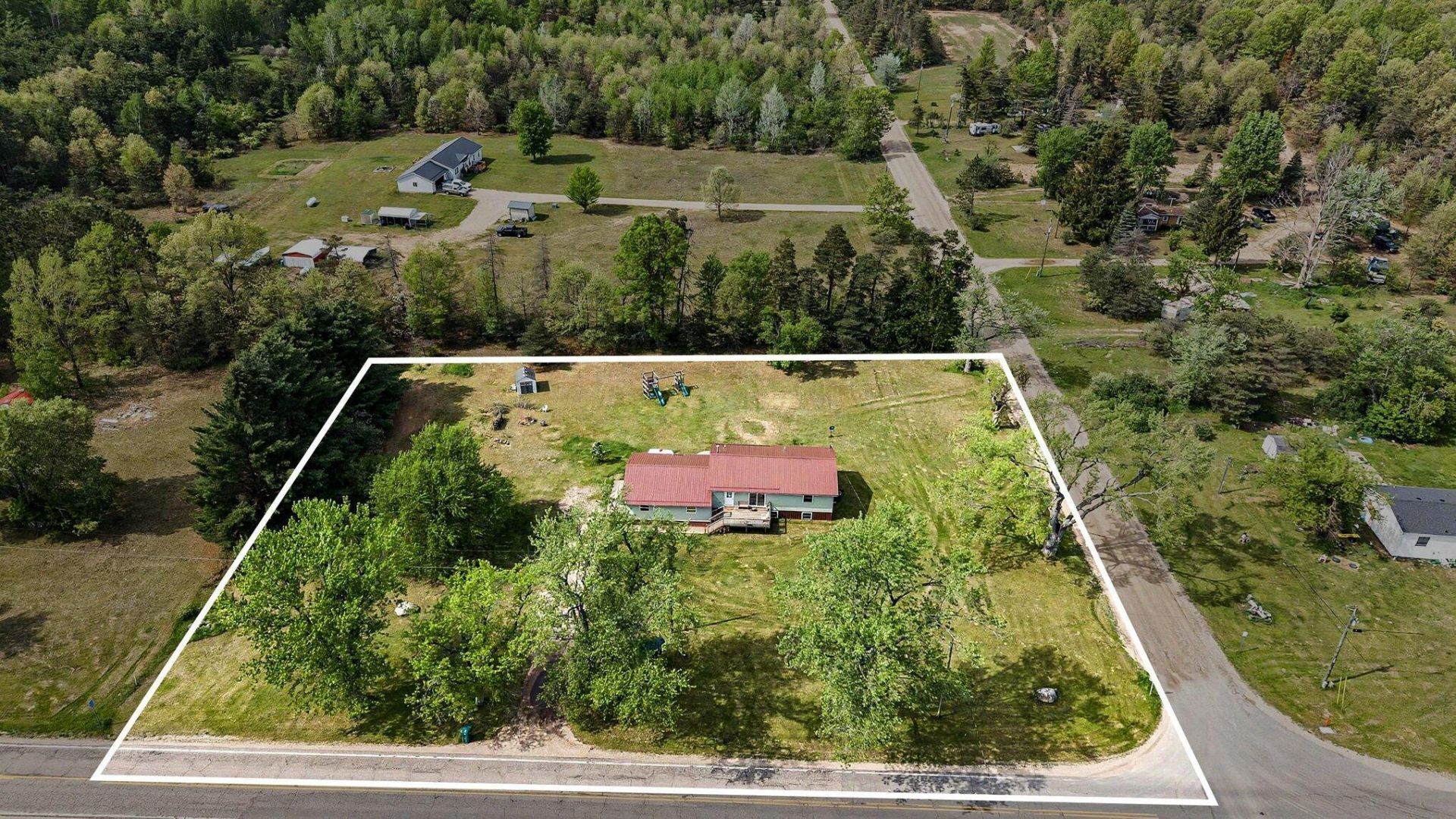 6022 13 Mile Road, Mecosta, MI 49332 Main Photo