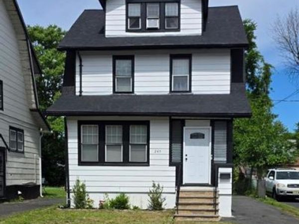 245 Linden Avenue, IRVINGTON, NJ 07111