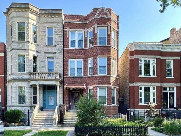 2623 W Crystal Street , Unit 3, Chicago, IL 60622