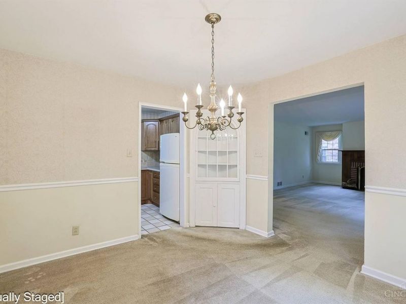 8853 Hollyhock Drive, Cincinnati, OH 45231 Photo 13