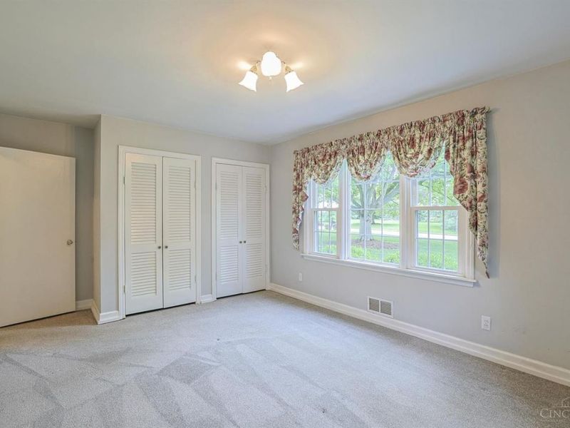 8853 Hollyhock Drive, Springfield Twp., OH 45231 Photo 25