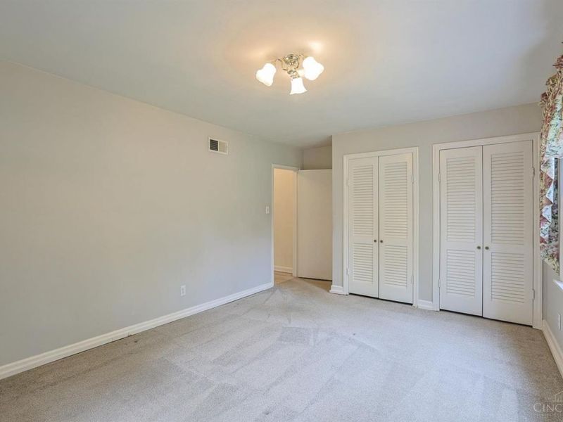 8853 Hollyhock Drive, Springfield Twp., OH 45231 Photo 26