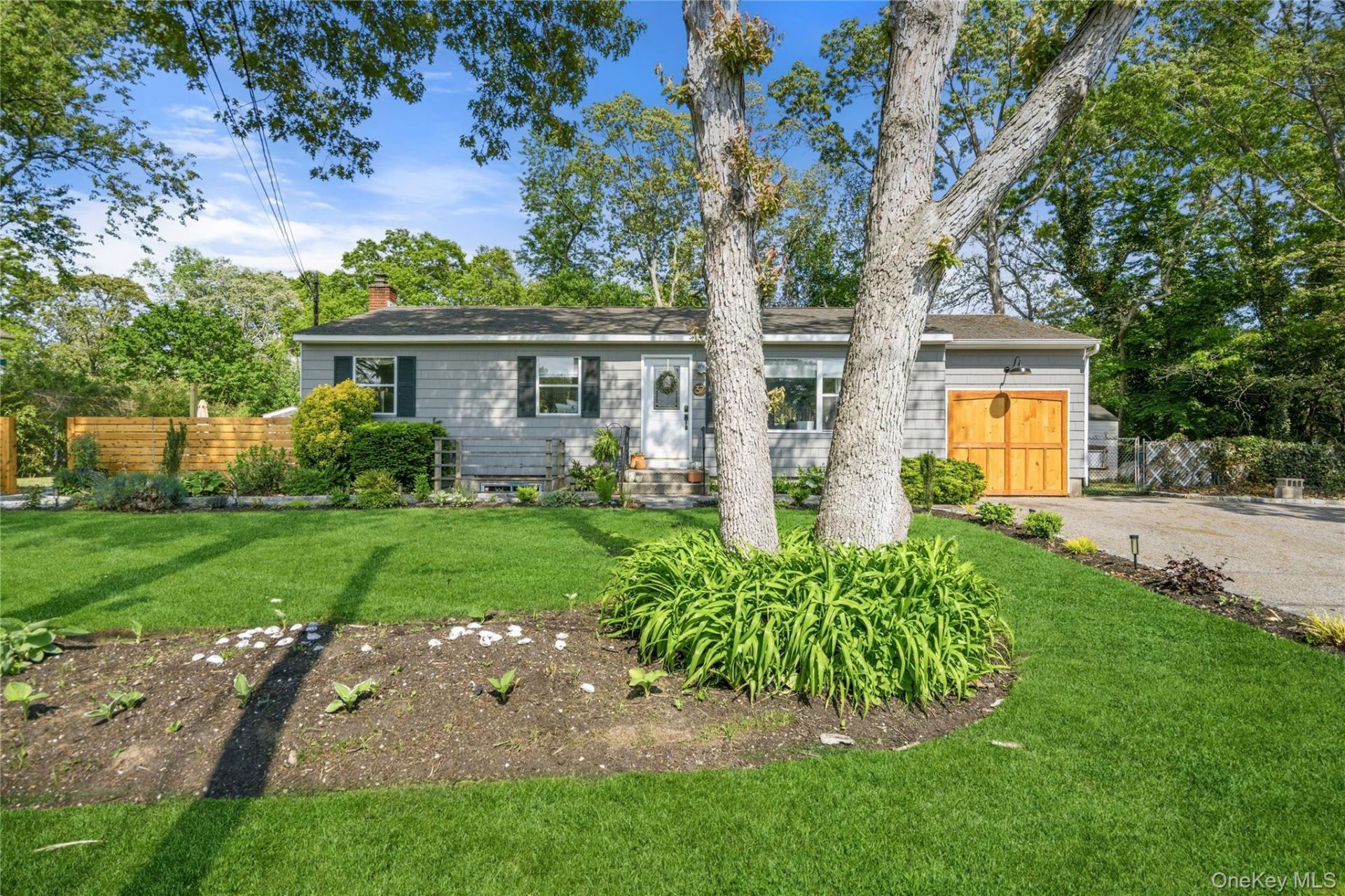37 Aberdeen Drive , Mastic, NY 11950 Main Photo