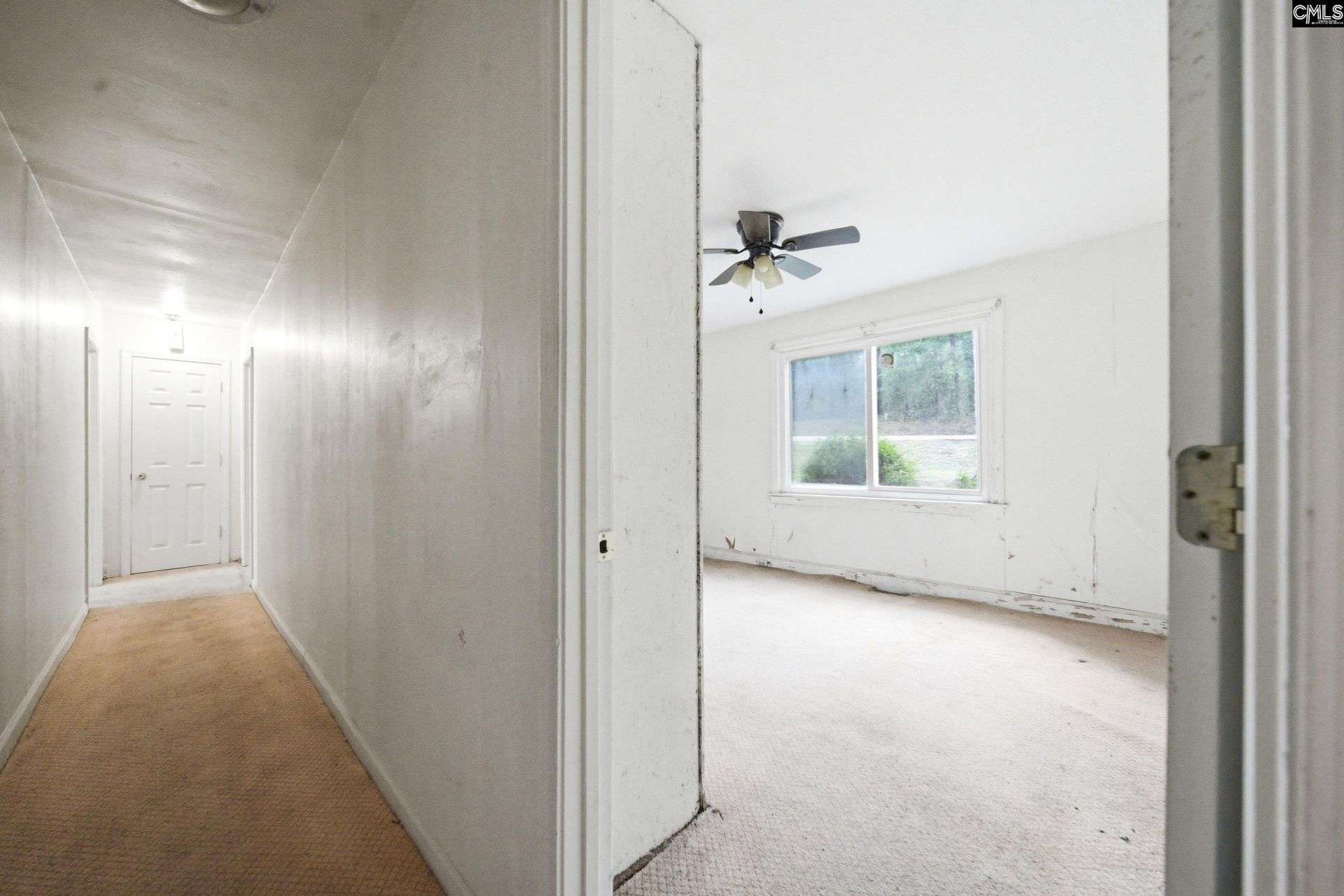 321 Crawford Road Photo 12
