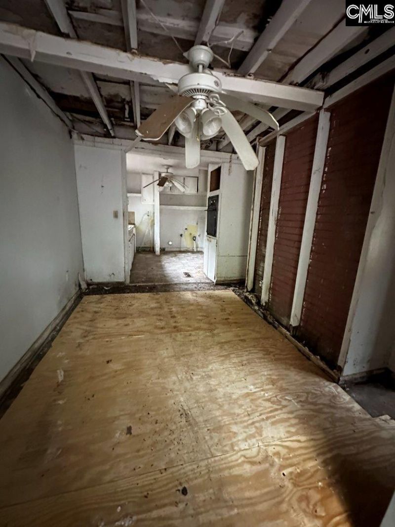 321 Crawford Road Photo 4
