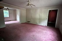 321 Crawford Road photo 4