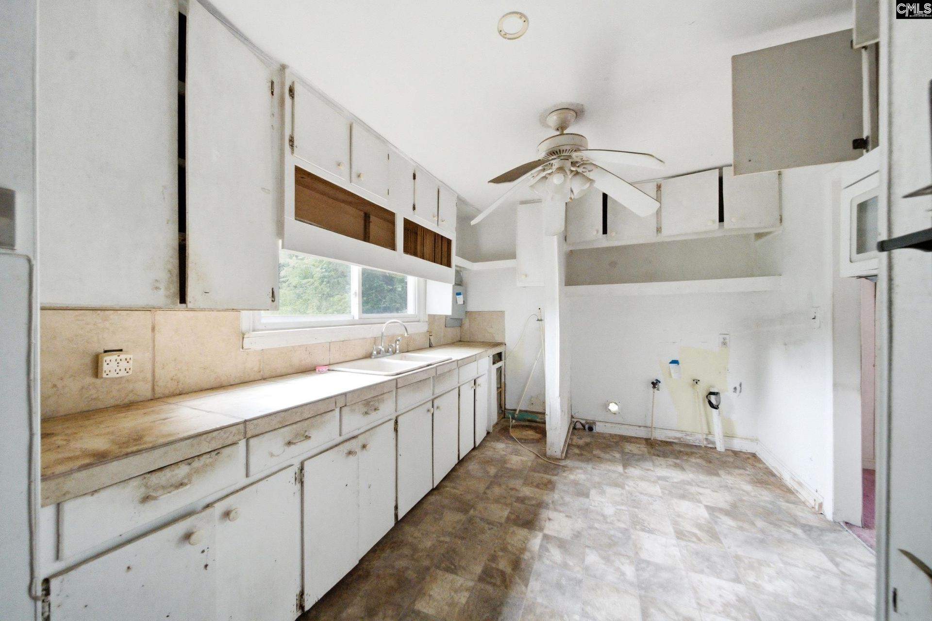 321 Crawford Road Photo 9