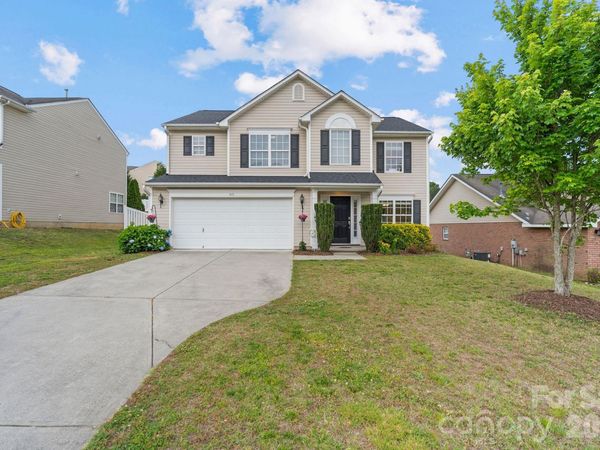 415 Courtland Court, Kannapolis, NC 28081