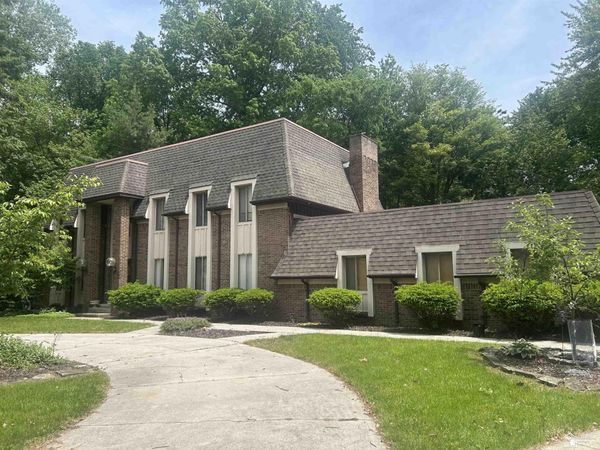 1372 Laurelhurst Drive, Temperance, MI 48182